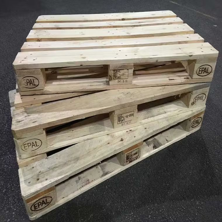 pallets_container