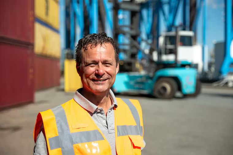 Sven at work at a container depot